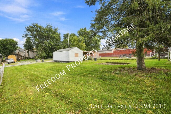 Building Photo - 945 Fayette St