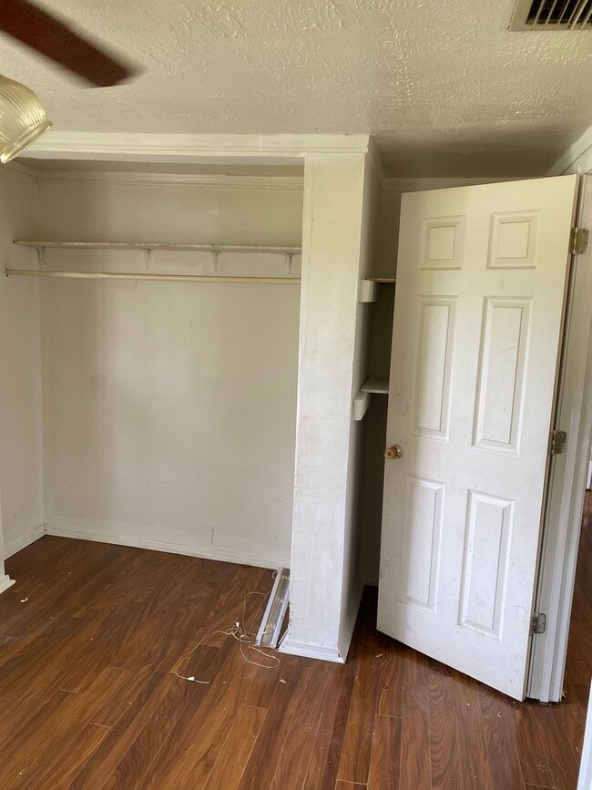 Building Photo - Contact Tonya Choate 501-388-8794