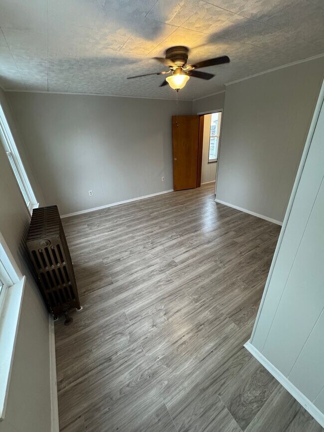 Building Photo - 2504 Olympia St