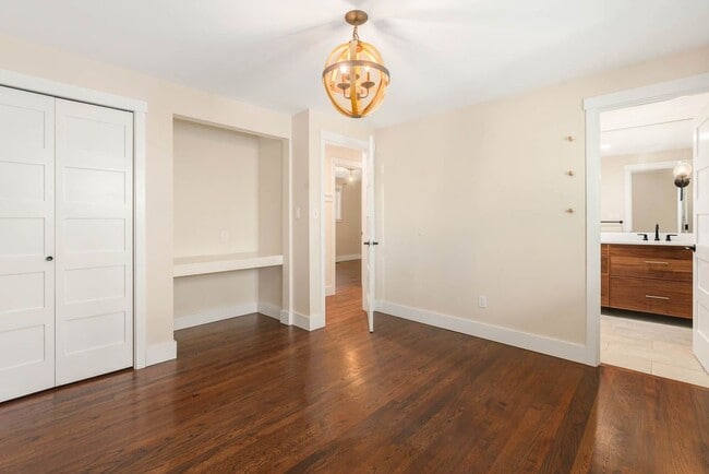 Building Photo - Completely Remodeled Kenmore Home with Two...