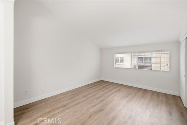 Building Photo - 2217 Vanderbilt Ln