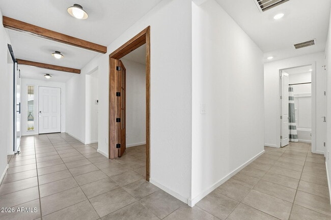 Building Photo - 4972 W Karl St