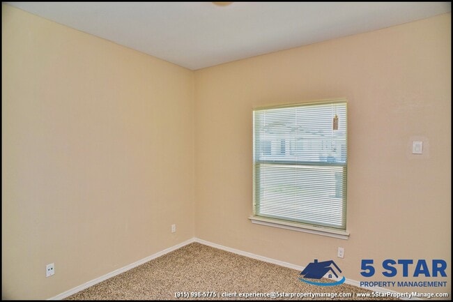 Building Photo - 452 Isaias Ave.