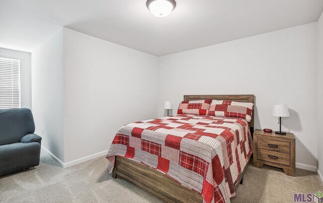 Building Photo - 1224 Gentle Wind Dr