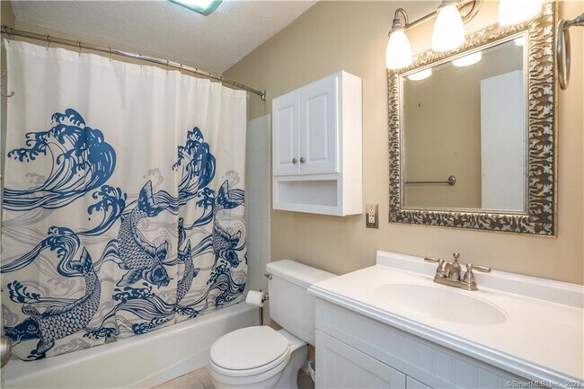 Building Photo - 1401 Harbor View Dr