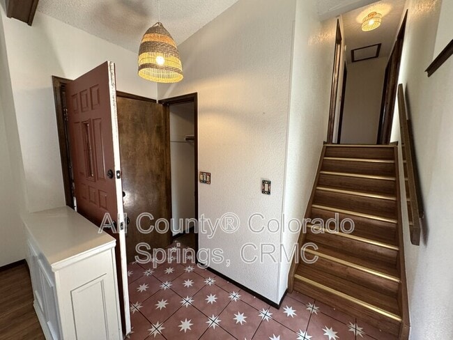 Building Photo - 4055 Thundercloud Dr