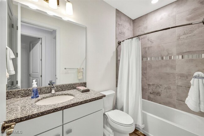 Building Photo - 9238 Plover Dr