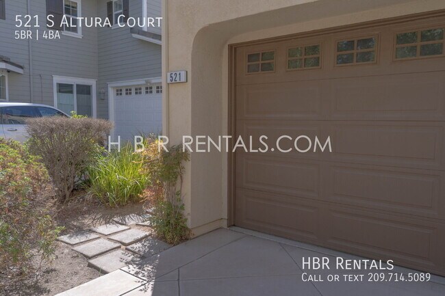 Building Photo - 521 S Altura Ct