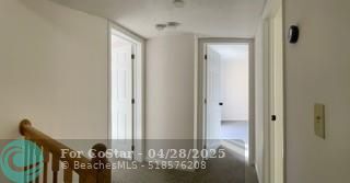 Building Photo - 1440 N Lawnwood Cir