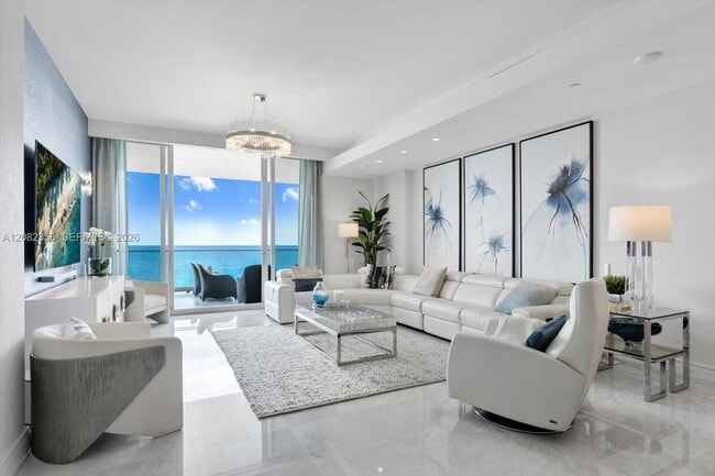 Building Photo - 17901 Collins Ave