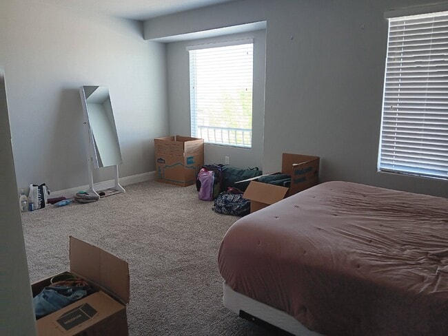 Building Photo - Beautiful single family home in Little Valley - PET FRIENDLY