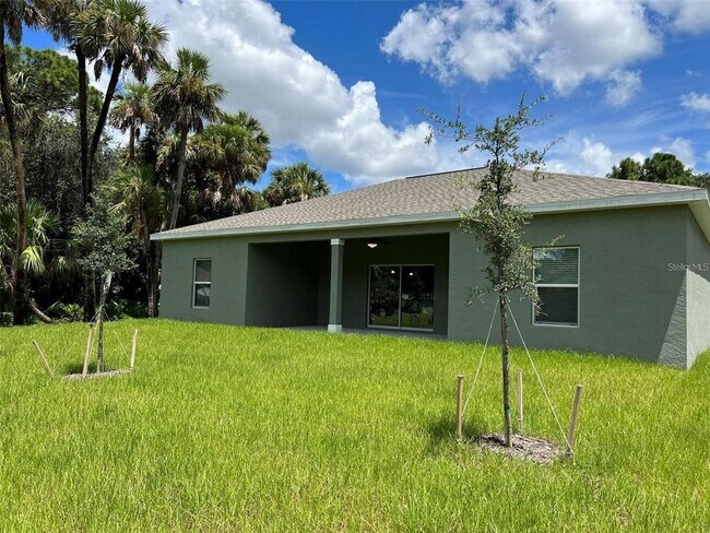 Building Photo - 3685 Trenton Ln
