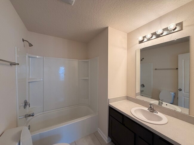 Building Photo - 840 Gate Run Rd