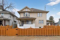 Building Photo - 3403 Broadway St