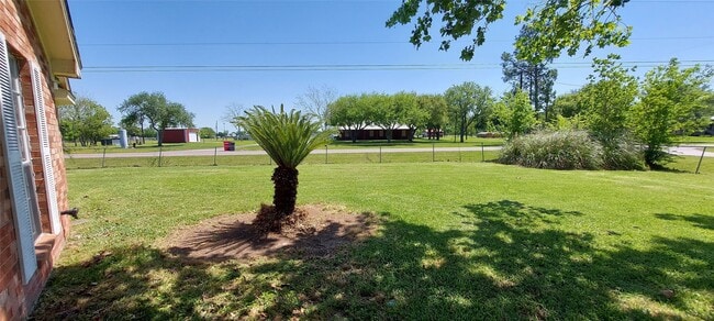 Building Photo - 6715 Grace Ln