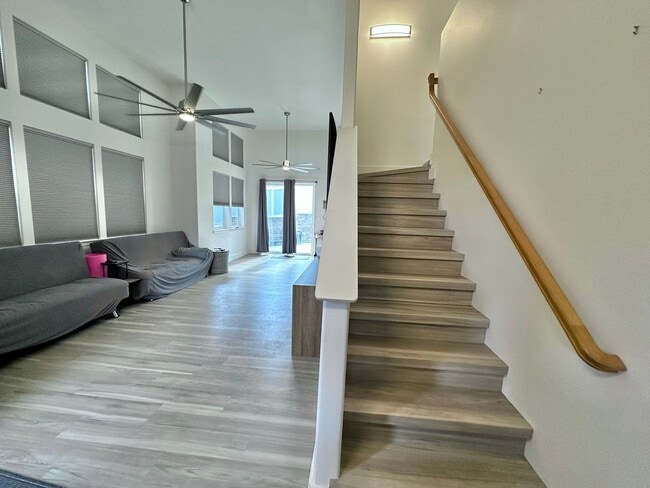 Building Photo - Modern & Custom 3 Bedroom / 2.5 Bathroom House in The Cottages At Kehalani! Pet friendly!