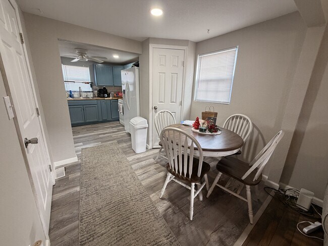 Building Photo - 4917 Andersonville Hwy