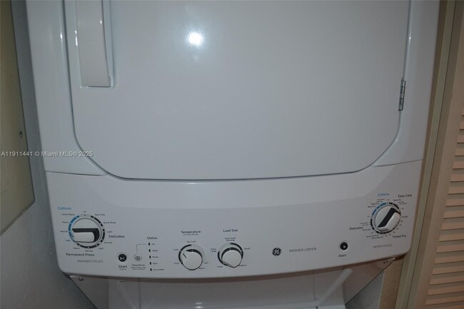 Building Photo - 90 Alton Rd