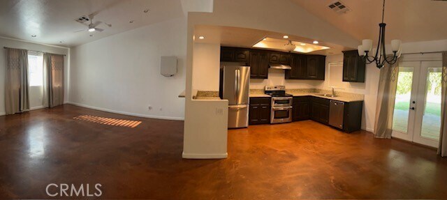 Building Photo - 30326 Avenida Del Yermo