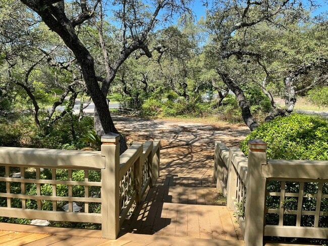 Building Photo - 104 S Tumbleweed Trail