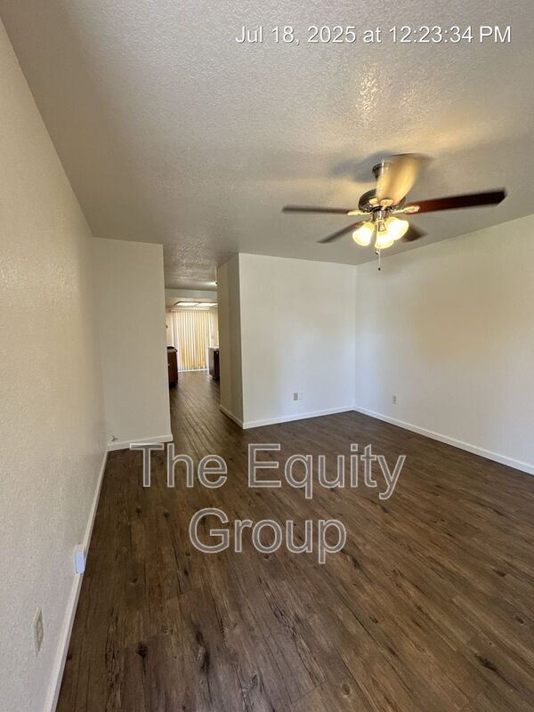 Building Photo - 1328 S Rossmoor St