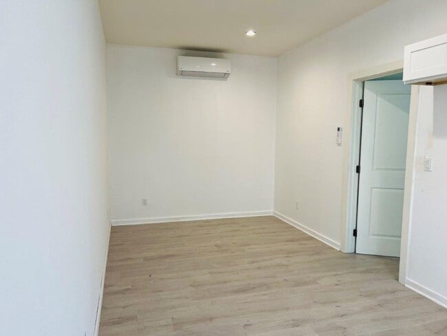 Building Photo - Hart RCLA RUBS