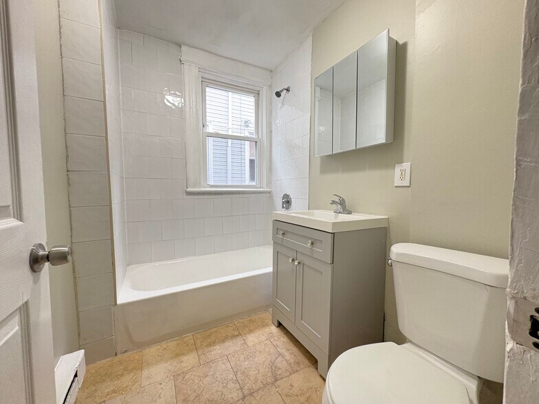 191 Elmwood Ave 1 - 188 Elmwood Ave