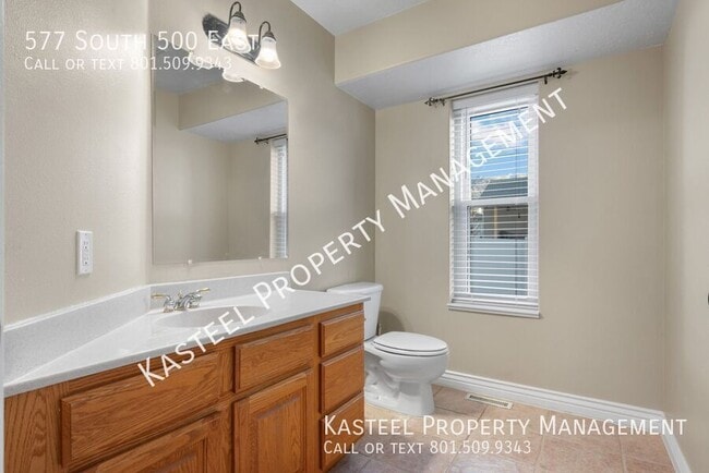 Building Photo - 577 S 500 E St