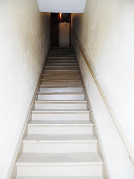 Building Photo - 529 Main St