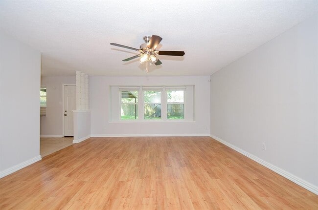 Building Photo - 22706 Coriander Dr