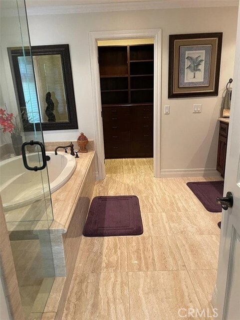 Building Photo - 504 Avocado Ave