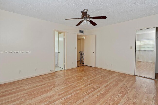 Building Photo - 5415 NW 27th St