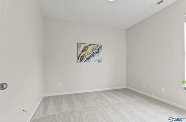 Building Photo - 22 Maple Grove Blvd SW