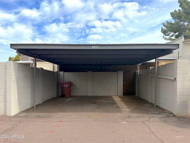 Building Photo - 8331 E Valley Vista Dr