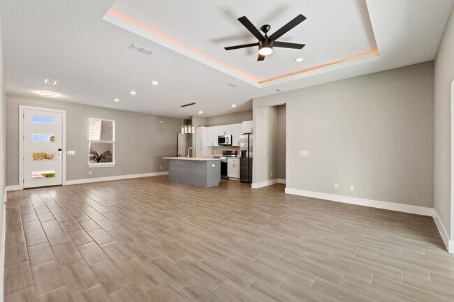 Building Photo - Deposit-Free! Modern, energy efficient hom...