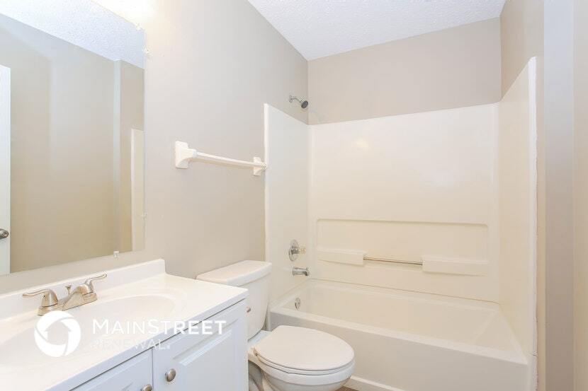 Building Photo - 1527 Berkhard Dr
