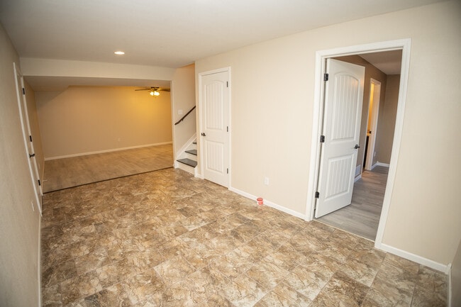 Building Photo - 4055 Westminister Dr