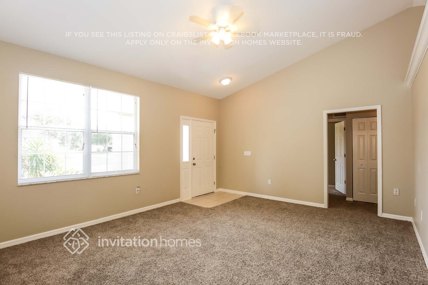 Building Photo - 4516 30th Ln E