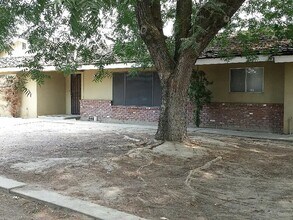 Building Photo - 3 Bedroom 2 Bath Country Home