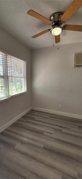 Building Photo - 405 NW 64th St