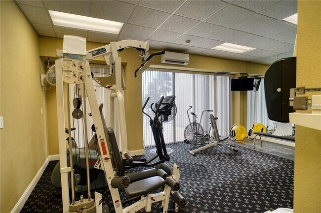 Building Photo - 450 S Gulfview Blvd