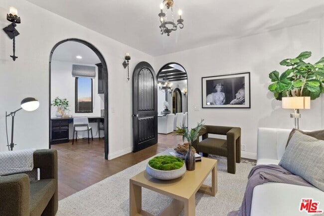 Building Photo - 16866 Charmel Ln