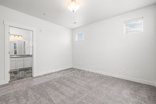 Building Photo - 1787 N Festive Way