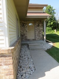 Building Photo - Raco 130/134 Nordic