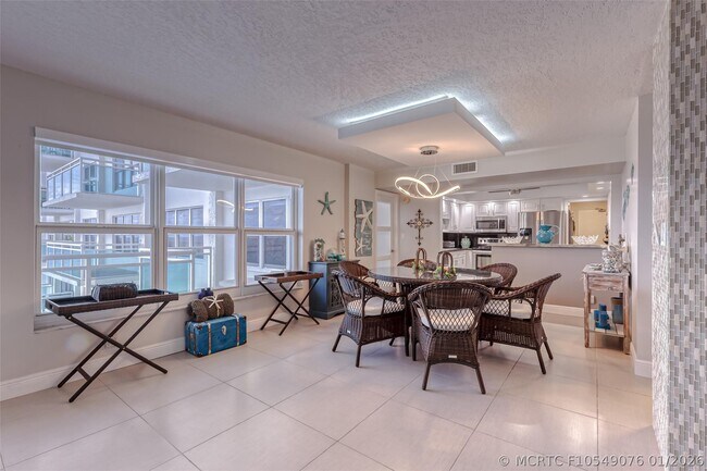 Building Photo - 3900 Galt Ocean Dr