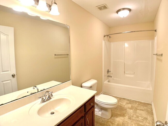 Building Photo - 3756 N Jot Dr