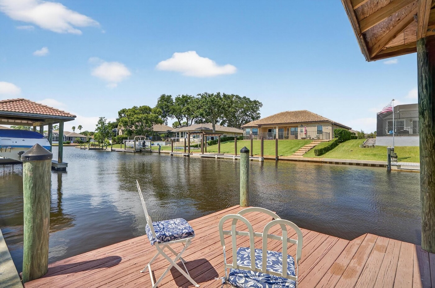 Building Photo - 8 Collinson Ct