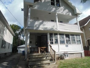 Building Photo - 1914-1916 Clifford Avenue