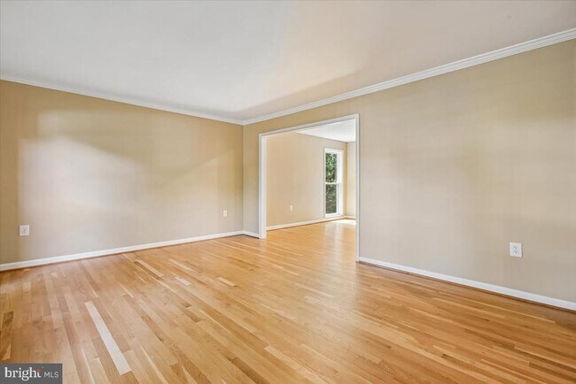 Building Photo - 1710 Chesterford Way