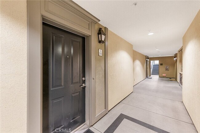 Building Photo - 2257 Watermarke Pl